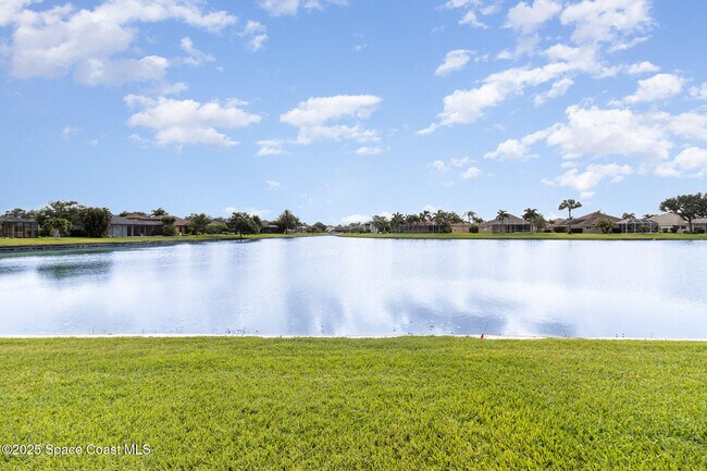 Building Photo - 4421 Chardonnay Dr