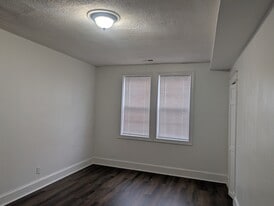 Building Photo - 612 Newton Pl NW