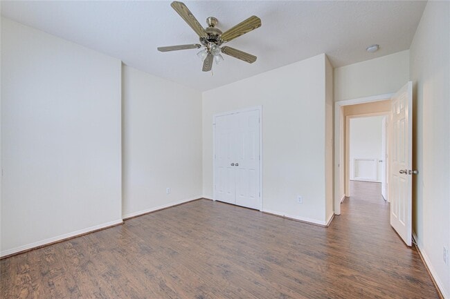 Building Photo - 5007 Jade Cove Ct