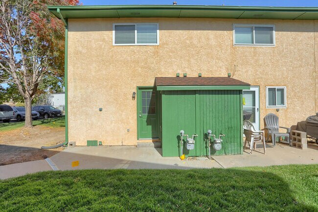 Building Photo - 2488 Washo Cir