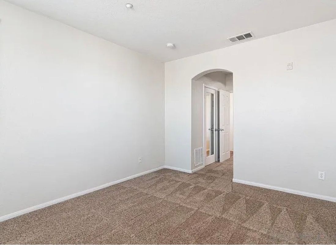 Building Photo - 41543 King Palm Ave