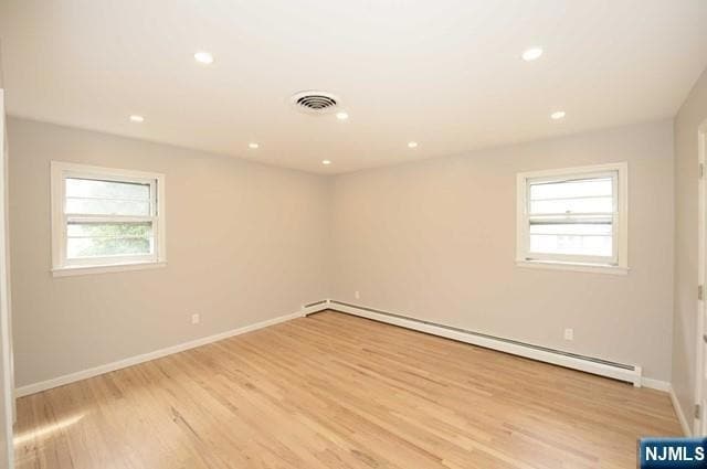 Building Photo - 27-14 Berdan Ave