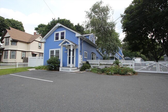 Primary Photo - 126 Washington St