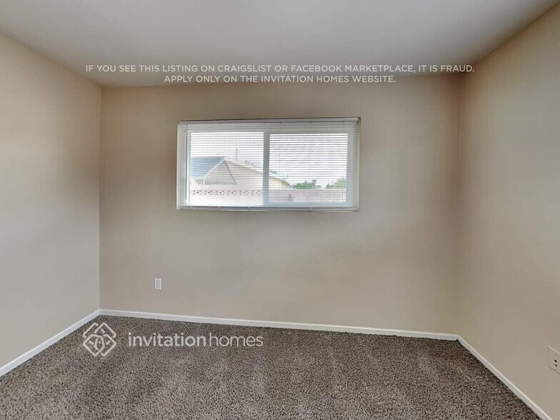 Building Photo - 27198 Norwood St