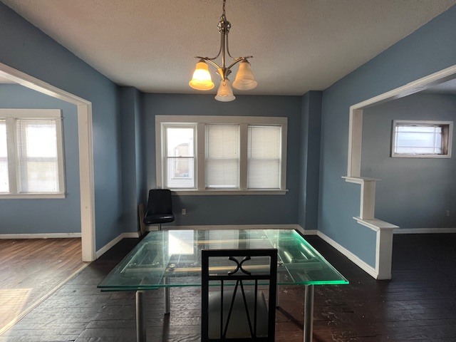 Building Photo - 420 S Olive St