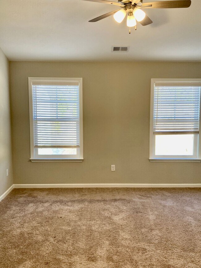 Building Photo - Excellent Grovetown GA. Location