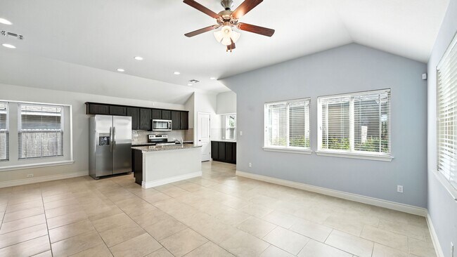 Building Photo - 490 Nautical Lp