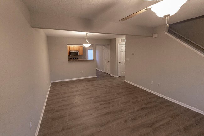 Building Photo - 3910 Snowy Owl Dr