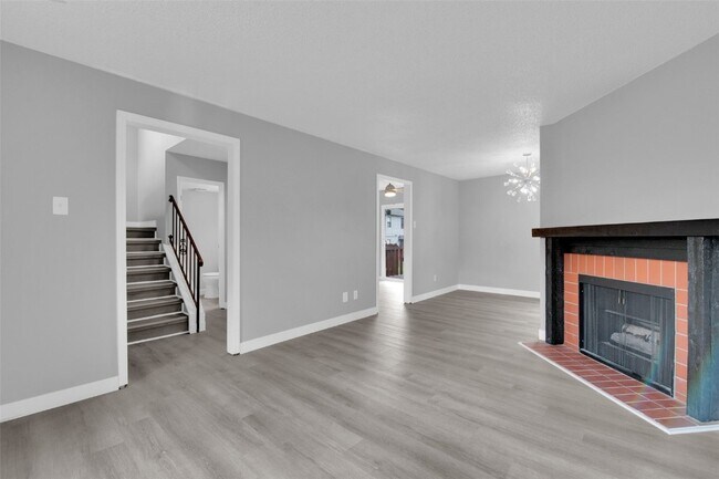 Building Photo - 13351 Hiddencrest Ln