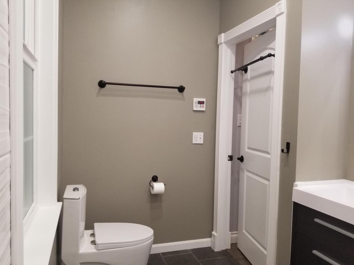 Building Photo - 1923 Pennsylvania Ave