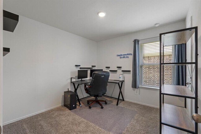 Building Photo - 24335 Saddlestone Green Dr