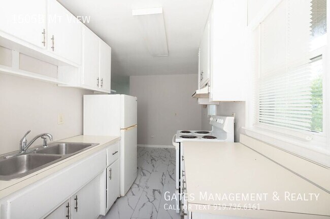 Building Photo - 1505B Mt View-