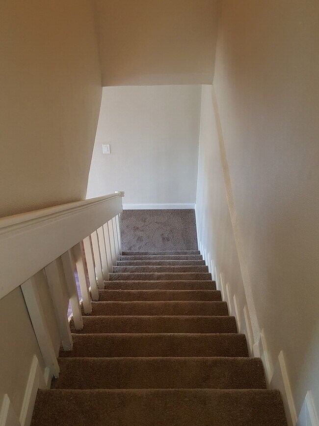 Building Photo - 3bdr duplex minutes from San Diego State!