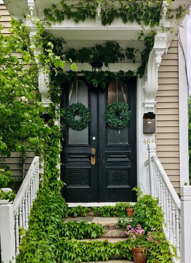 Building Photo - 468 Merrimack St