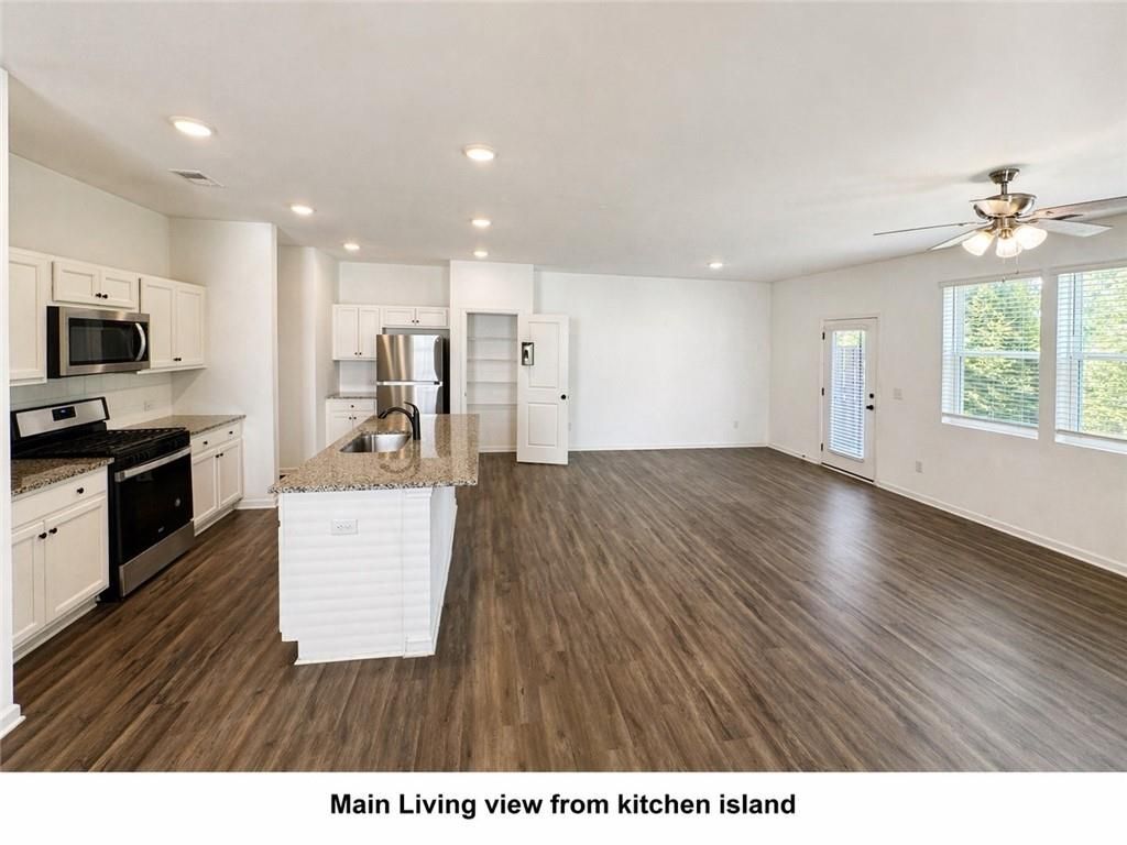 Building Photo - 5945 Osgood Pl