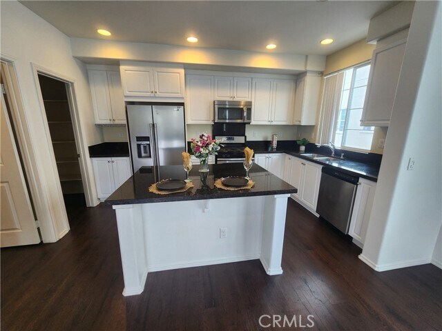 Building Photo - 106 Macintosh Way