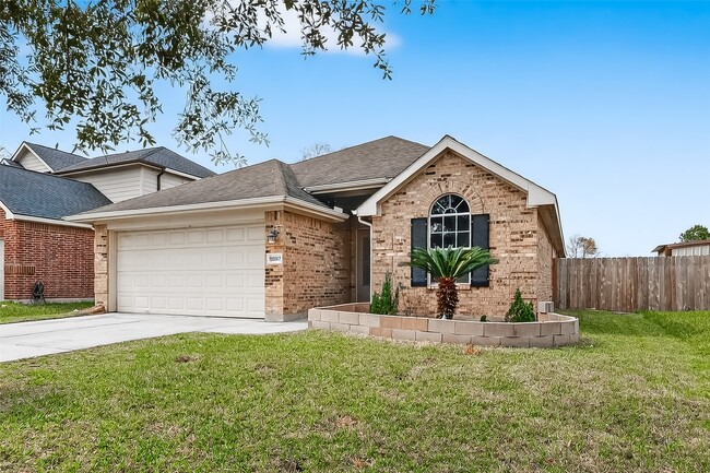 Building Photo - 9807 Tawny Trace Ct