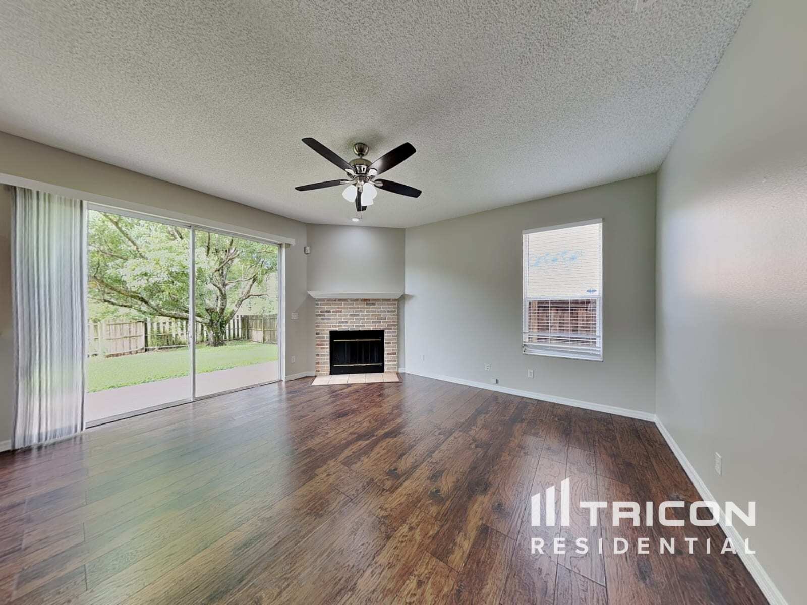 Building Photo - 2802 River Ridge Dr