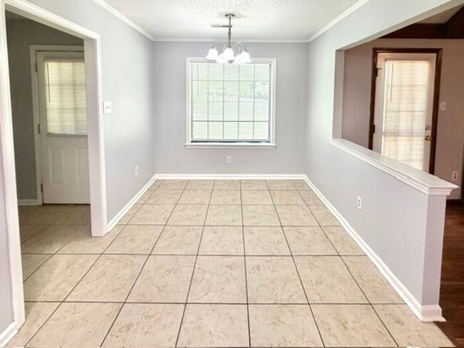 Building Photo - Cordova Home-Spacious 3 bedroom 2 bath home