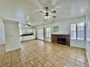 Building Photo - 4544 Crimson Leaf Dr