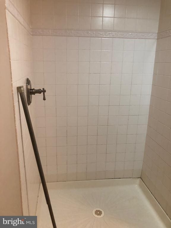 Building Photo - 3418 E Baltimore St