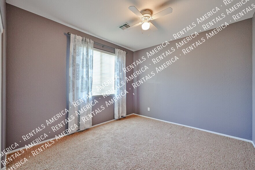 Building Photo - 9710 S 45th Ave