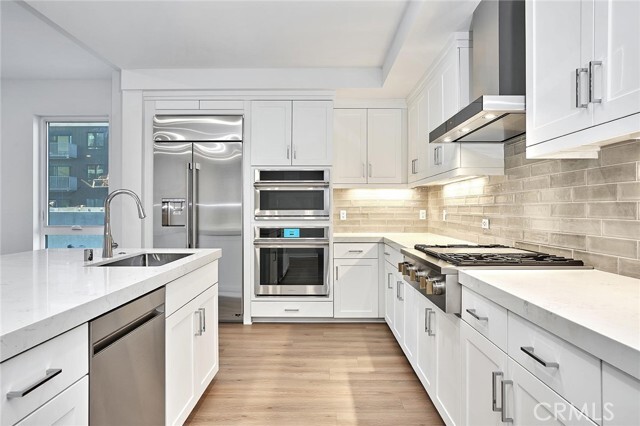 Building Photo - 3201 Rivington