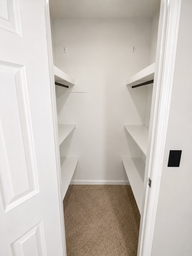 Building Photo - Private Room for Rent in a Shared Home!