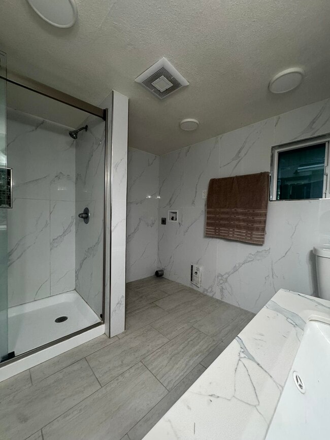 Building Photo - 5116 Sandmound Blvd