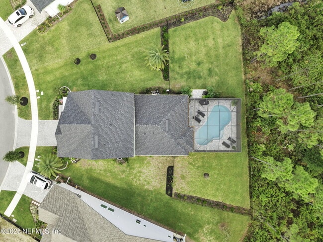 Building Photo - 299 Blue Hampton Dr