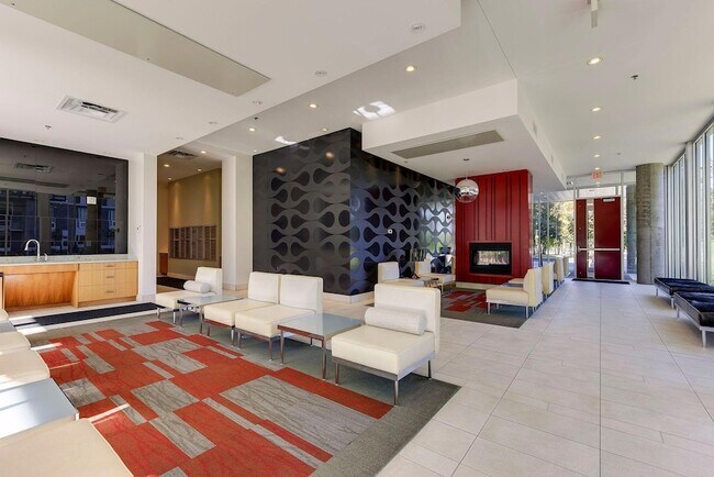 Building Photo - 901 S 2nd St