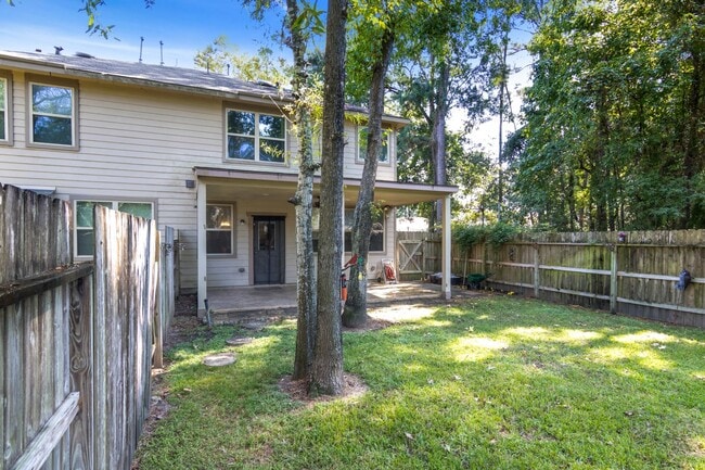 Building Photo - 1766 Parkside Shrs Ln