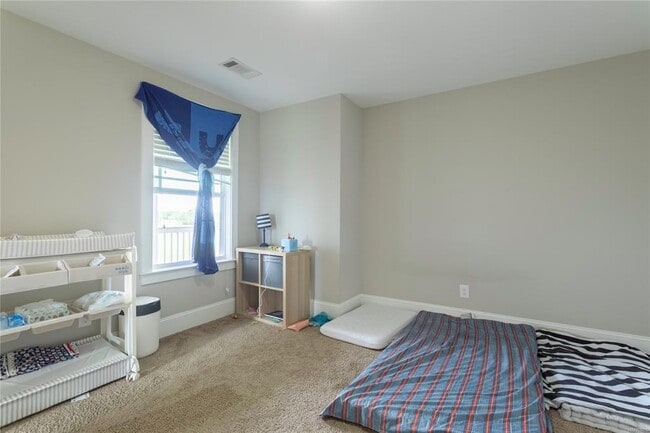 Building Photo - 201 Ave of The Orchards