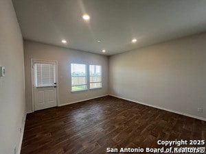 Building Photo - 141 Middle Grn Lp