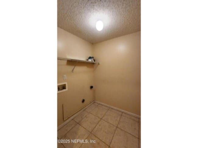 Building Photo - 3/2 in St. Johns County