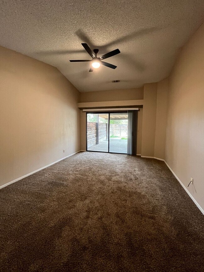 Building Photo - 3 Bedroom Home Coming Soon!