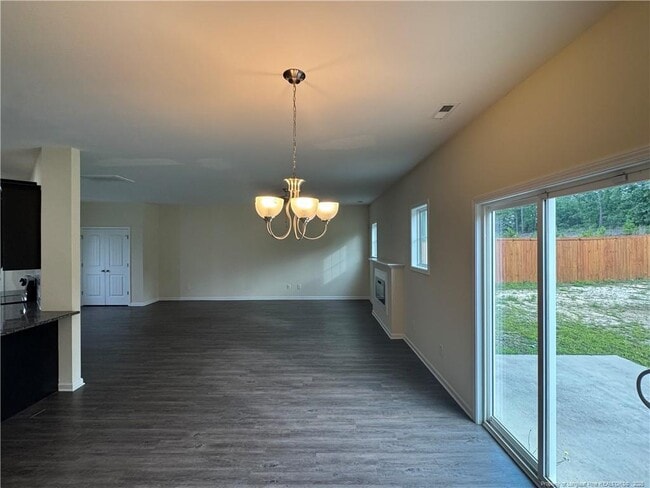 Building Photo - 185 Ledgebrook Ln