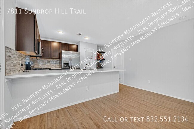 Building Photo - 7811 Sundrop Hl Trl