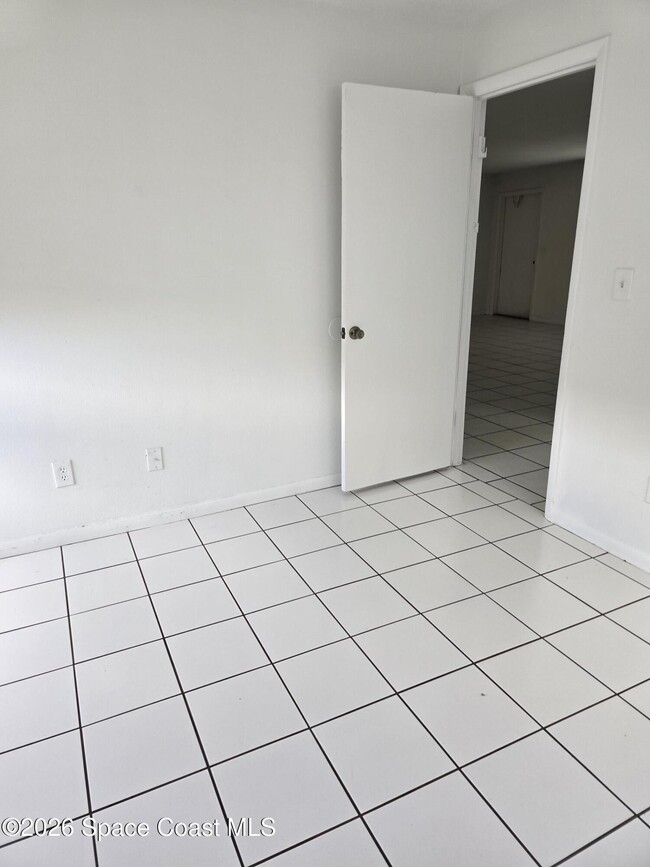 Building Photo - 95 Lucas Rd