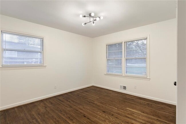 Building Photo - 4332 Rob Roy Ln