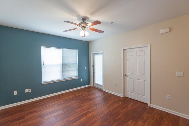 Interior Photo - TCV