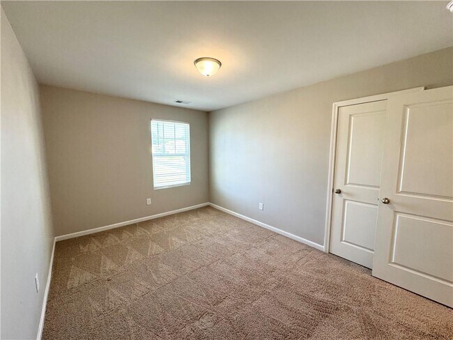 Building Photo - 210 Catania Way NW