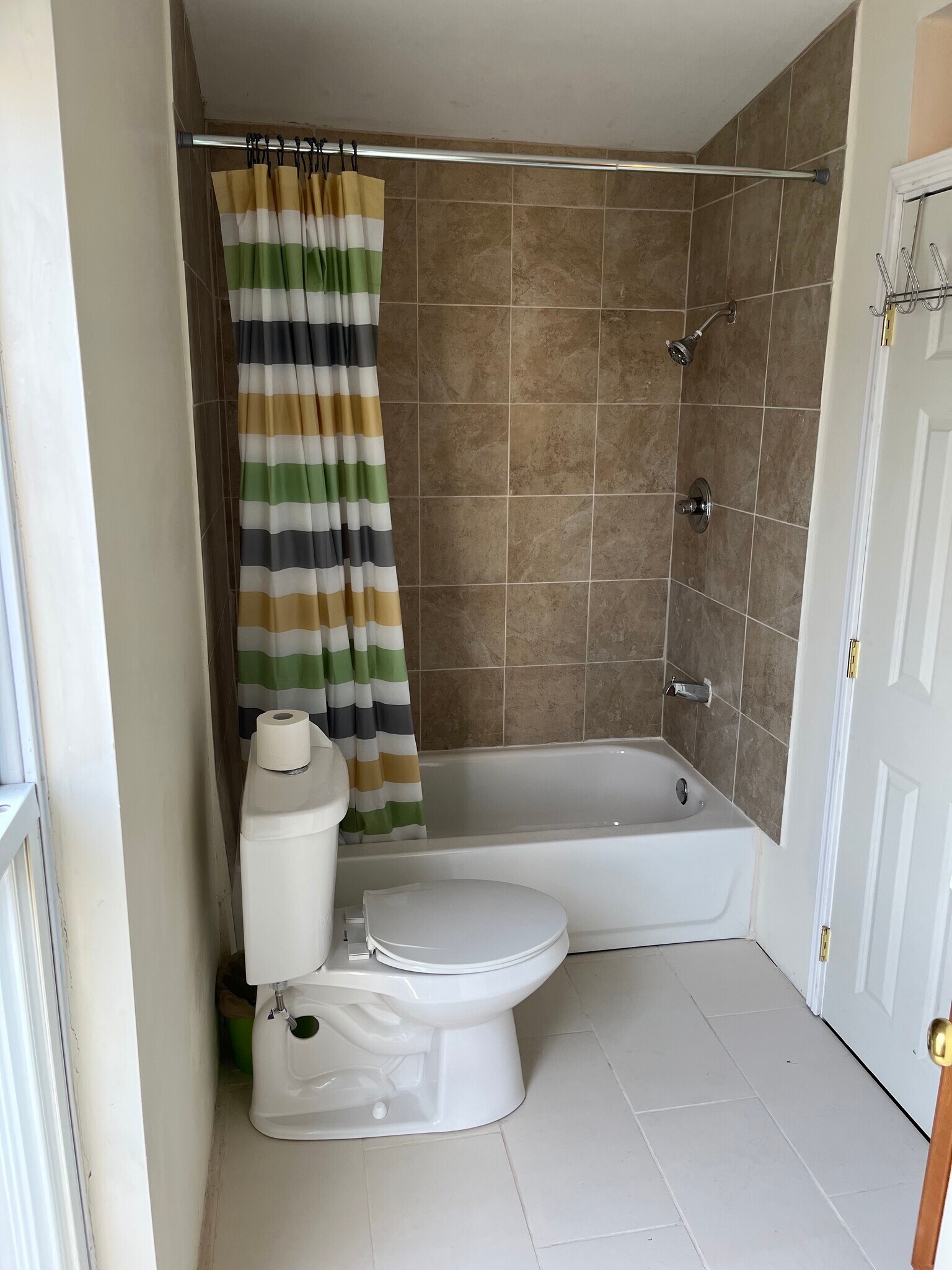 Building Photo - 2177 Sohn St