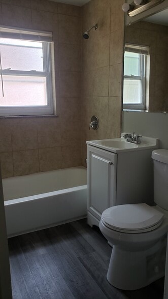 Building Photo - 1137 Woodbine St