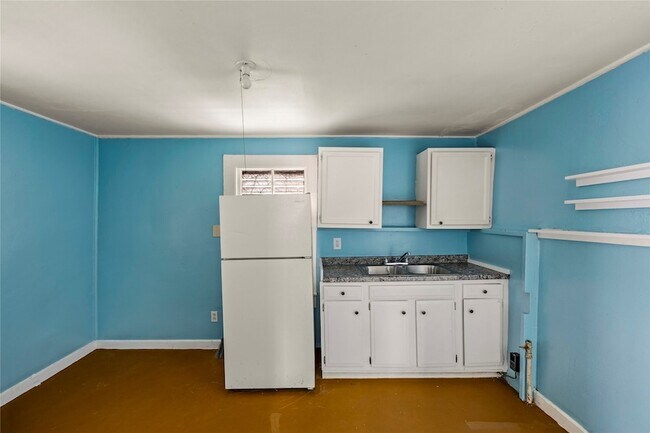 Building Photo - 1524 Mechanic St