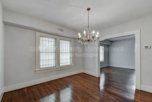 Building Photo - 1748 Hawthorne St
