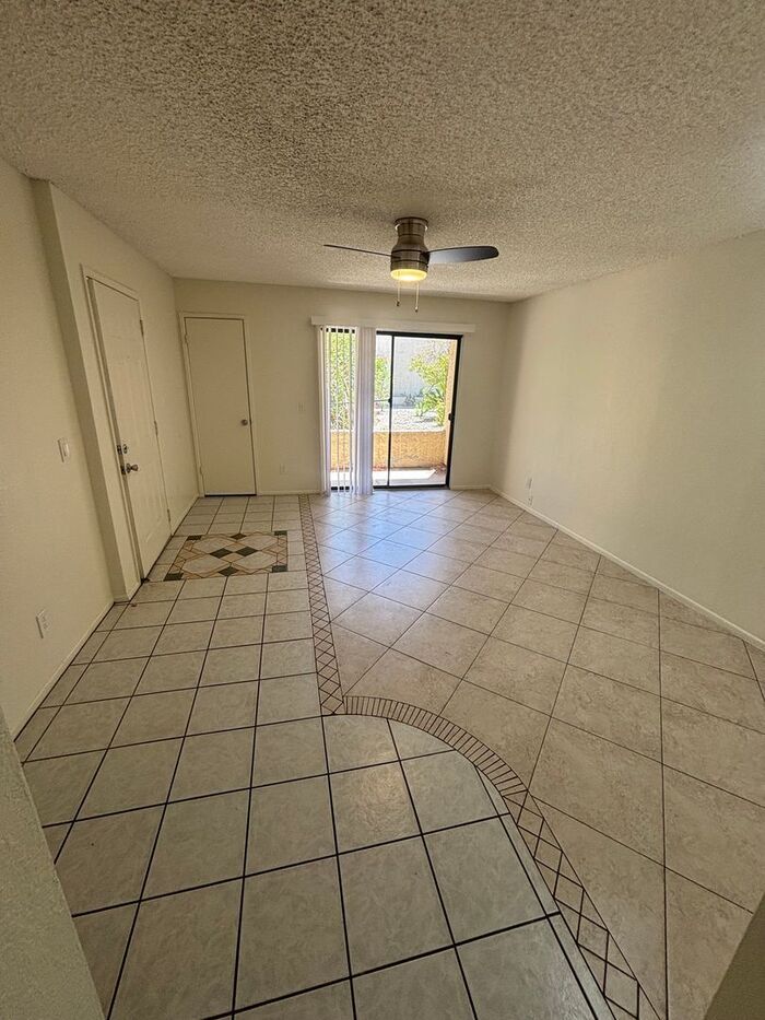 Building Photo - 1201 S McClintock Dr