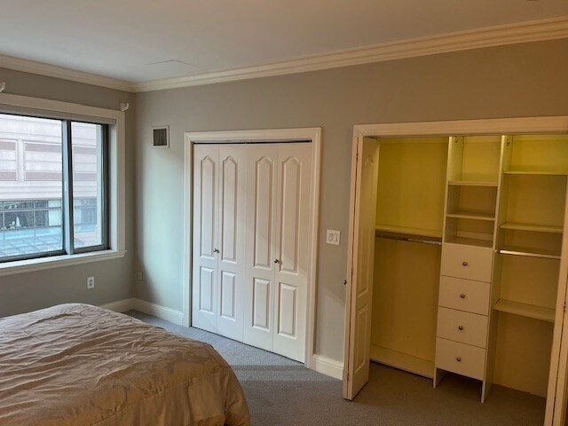 Building Photo - 1 Huntington Ave