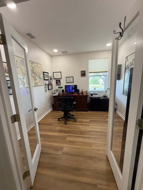 Building Photo - 4291 Avian Ave