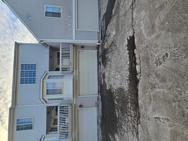 Building Photo - 2326 Dawson Ln